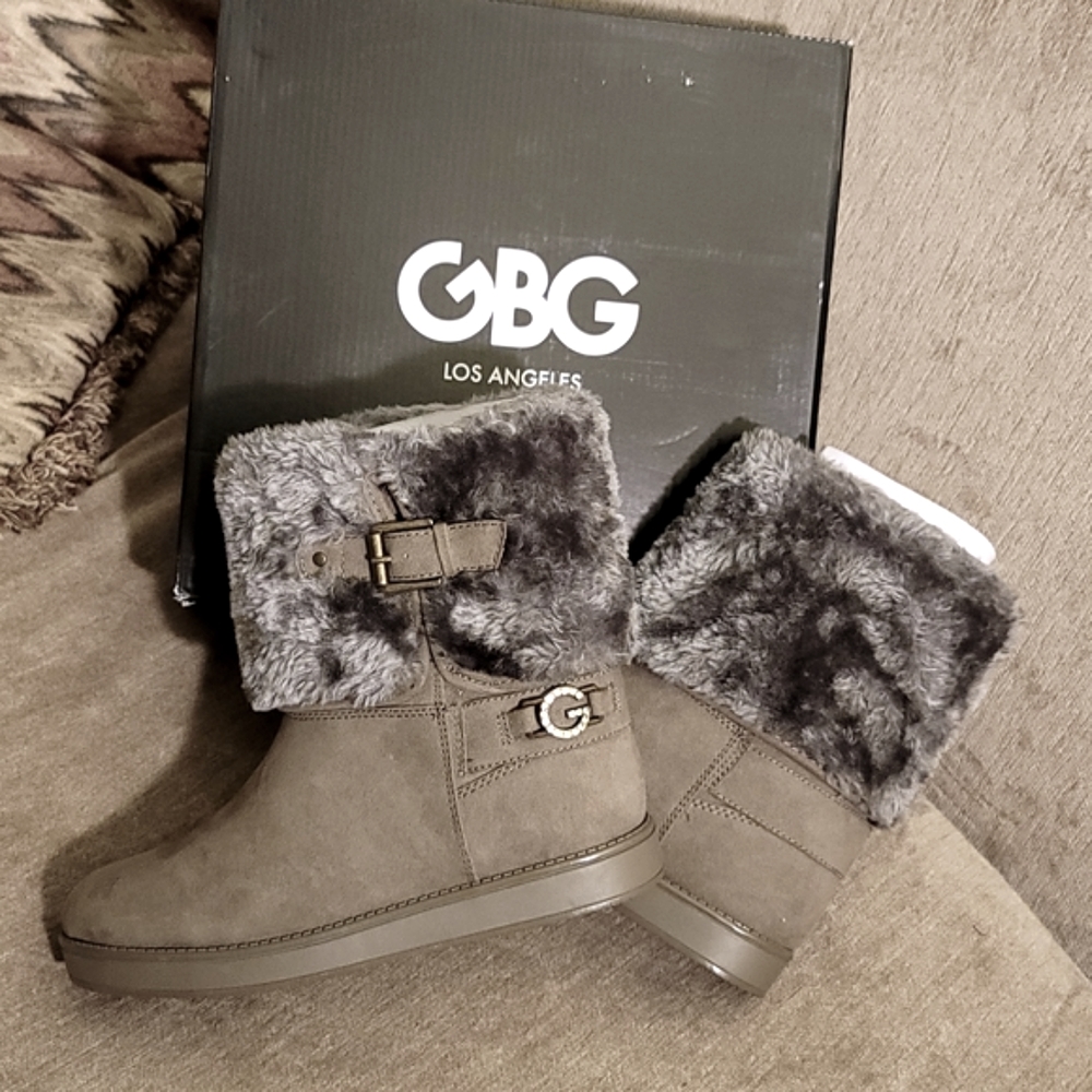 GBG olive green fur lined insulated winter boots